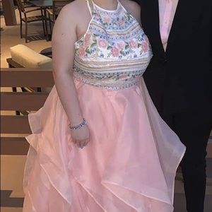 peach prom dress
